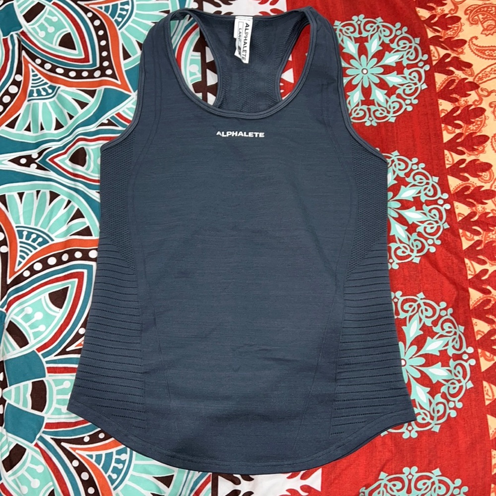 Alphalete Ozone Tank Top Carbon